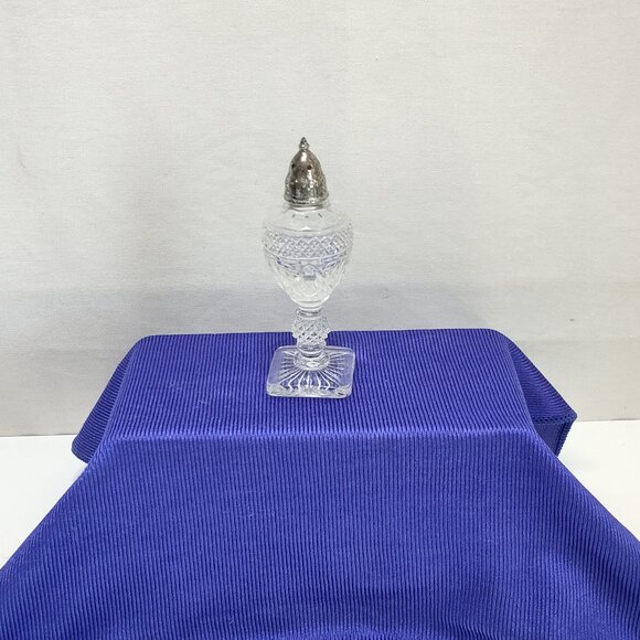 Imperial Cape Cod Pattern Glass 5" Tall Shaker Silver-Plated Top Elegant Design - Picture 1 of 5